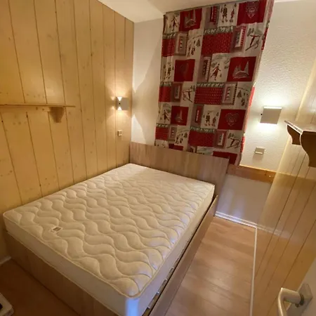 Apartman 1550 *